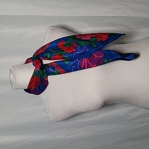 ♥️SCARF  rectangular  floral print